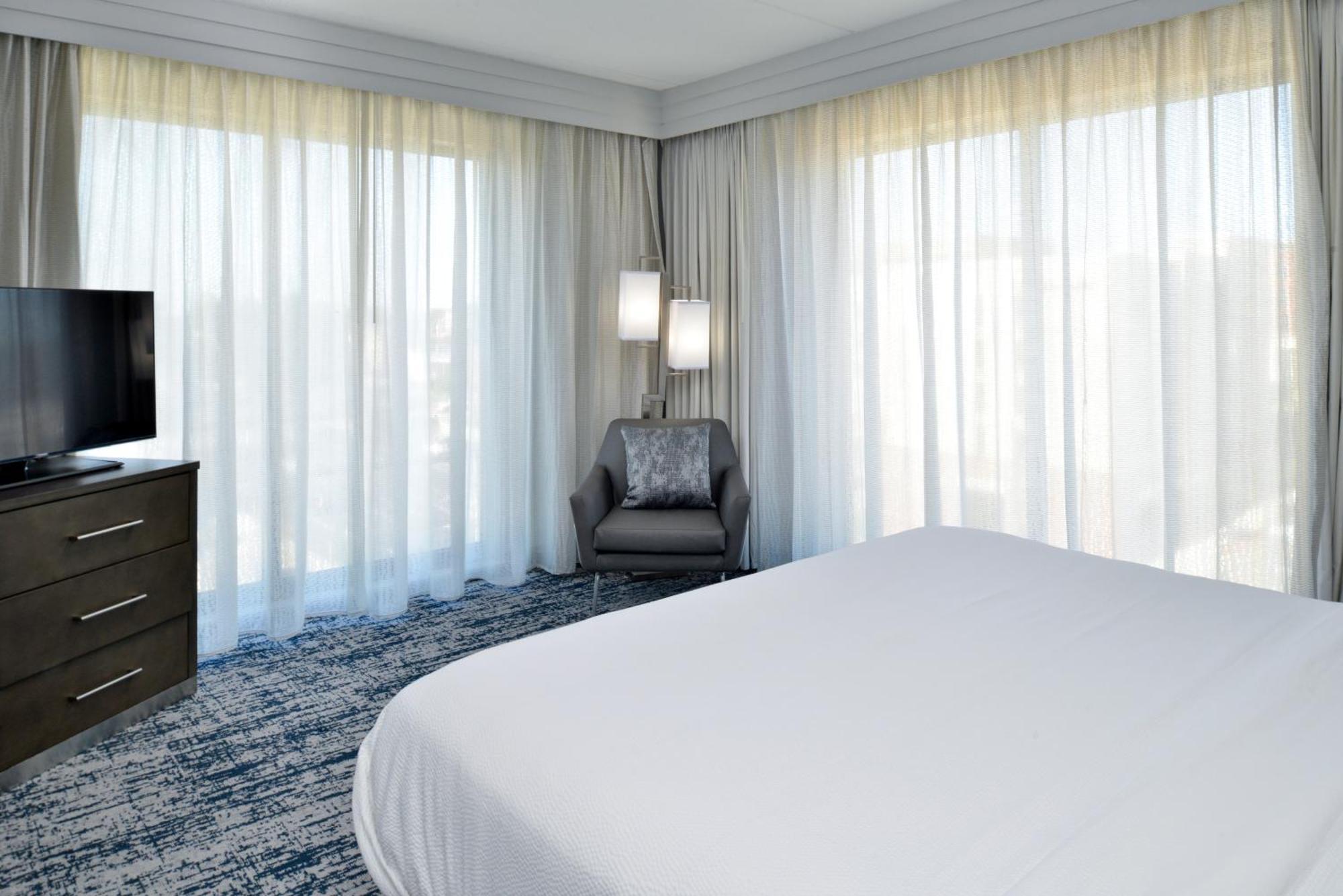Hotel Courtyard By Marriott Wilmington Downtown/Historic District Exterior foto