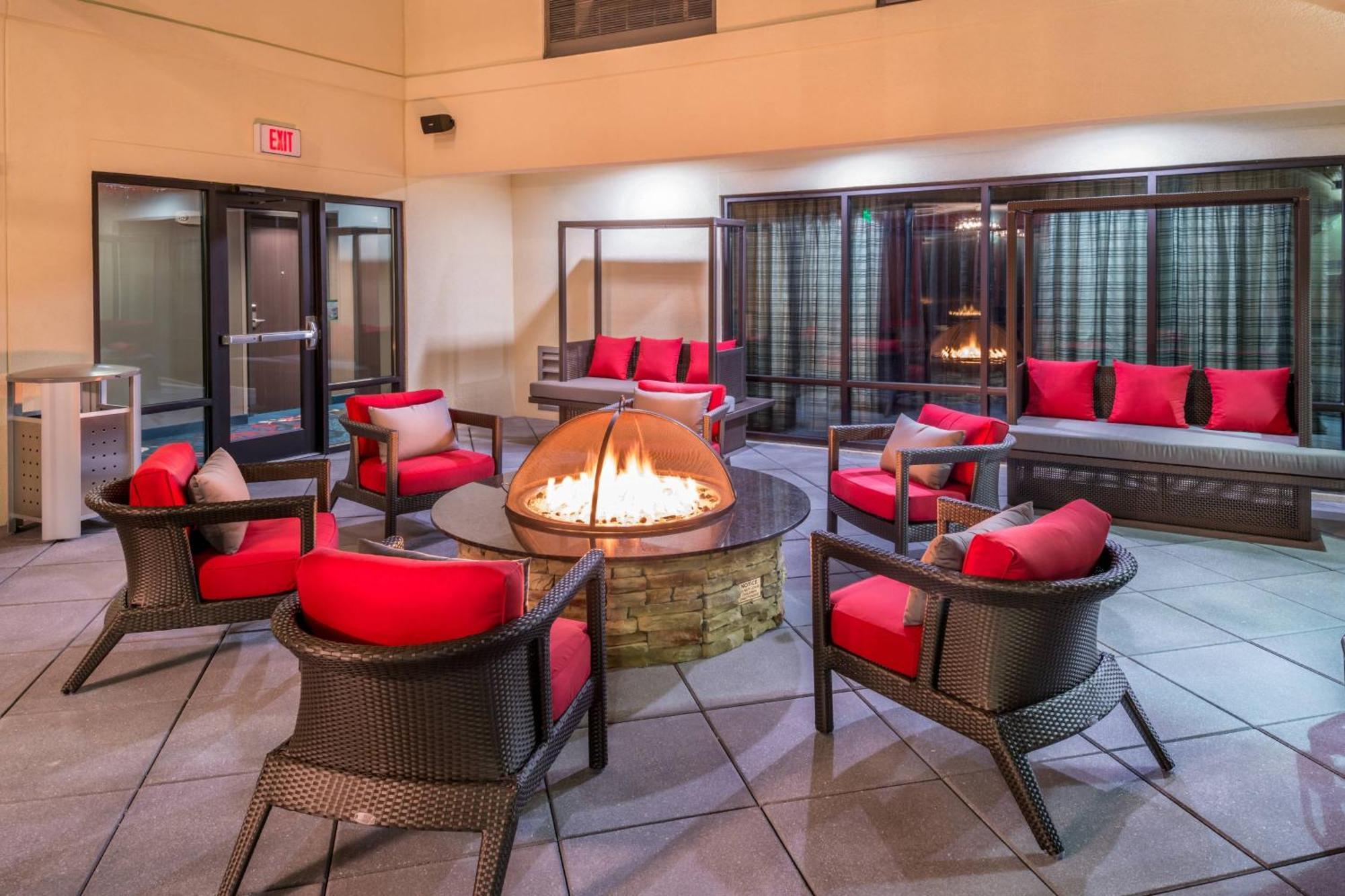 Hotel Courtyard By Marriott Wilmington Downtown/Historic District Exterior foto