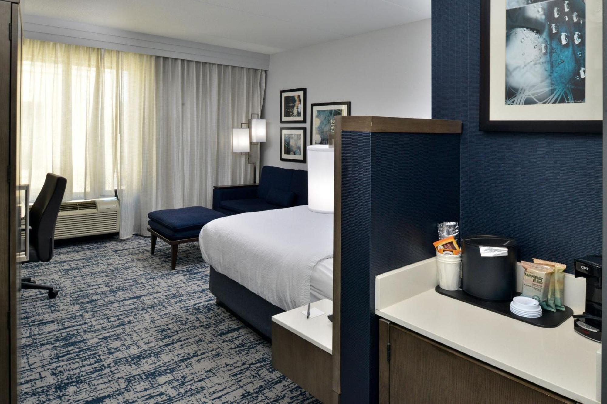Hotel Courtyard By Marriott Wilmington Downtown/Historic District Exterior foto